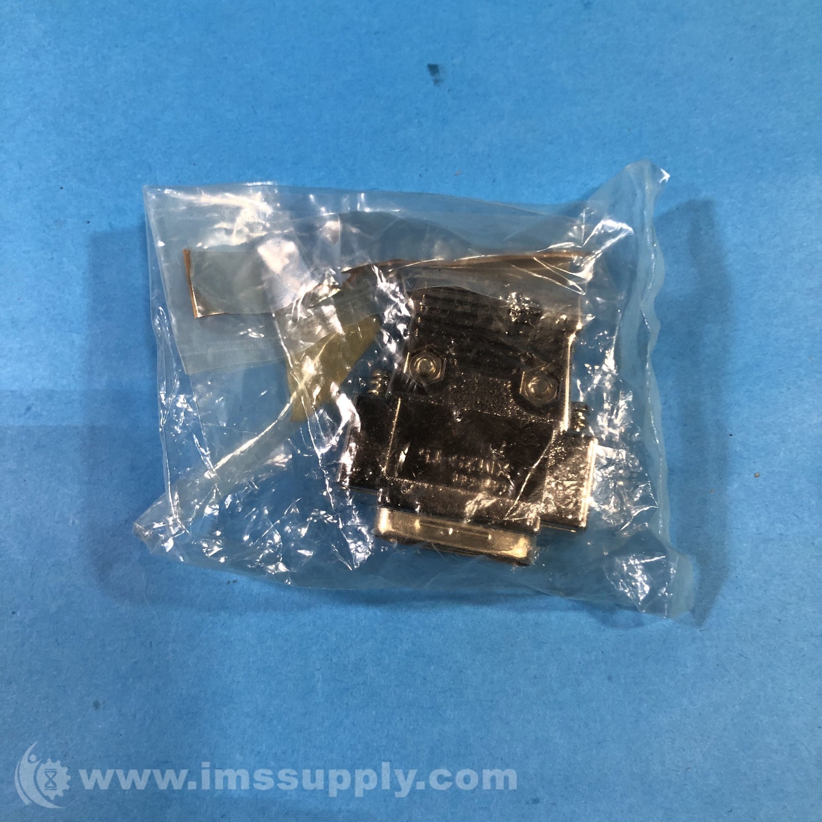 Omron XM2S-15 Connector FNFP