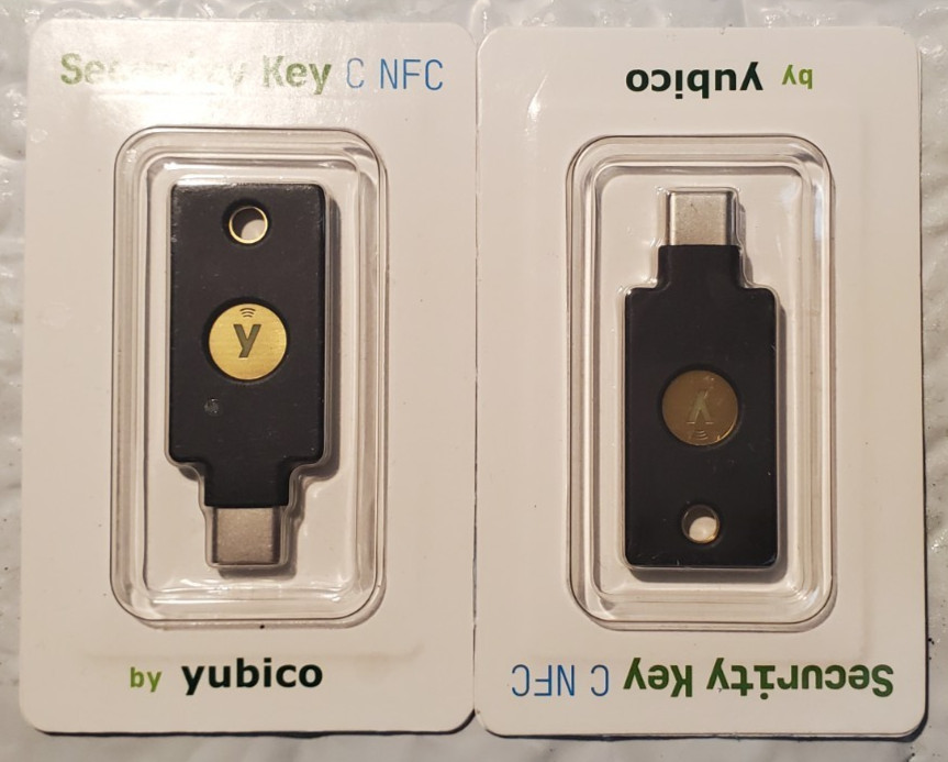 2x New! Yubico Security Key C NFC Two Factor USB-C Authentication Key - 100957