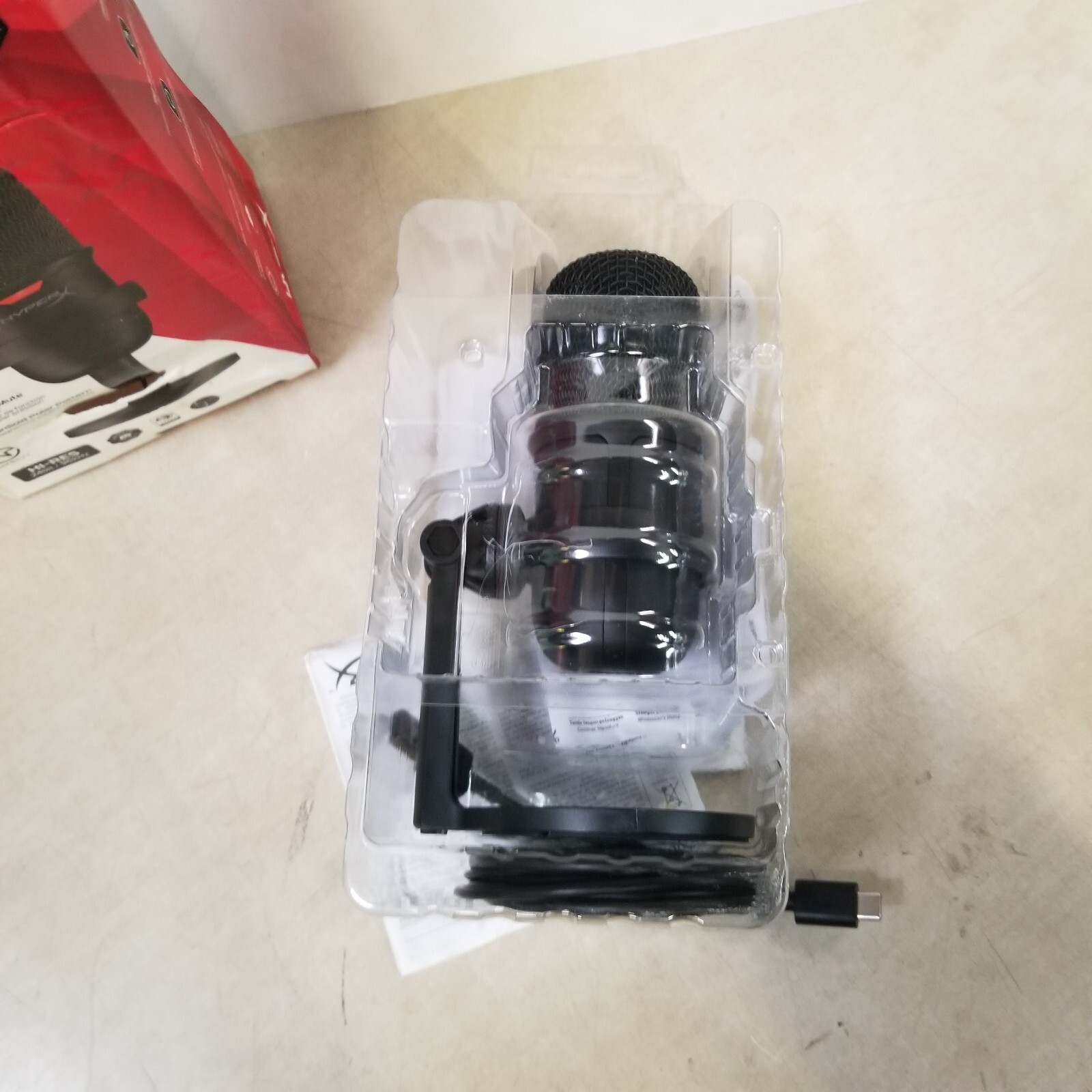 HyperX SoloCast USB Gaming Microphone - Black (4P5P8AA)