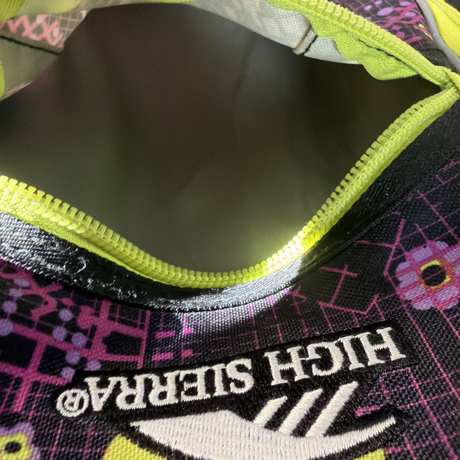 High Sierra 2011 Suspension Strap System Backpack
