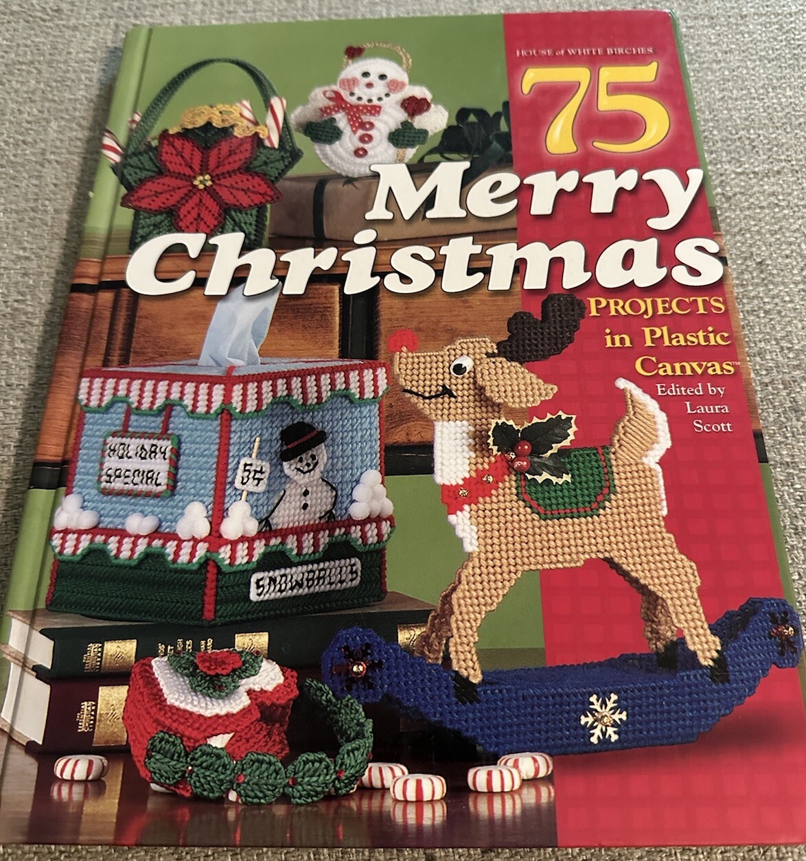 NEW HB 75 MERRY CHRISTMAS PROJECTS IN PLASTIC CANVAS