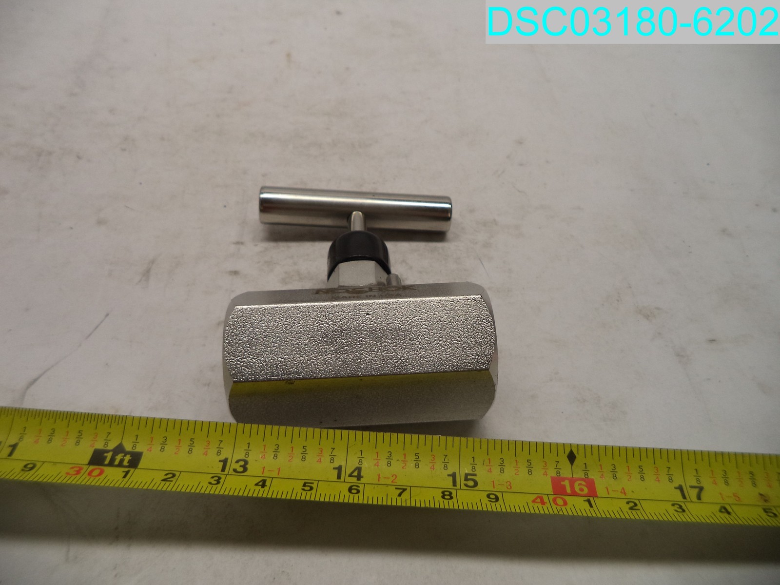 502-FFS NOSHOK Needle Valve