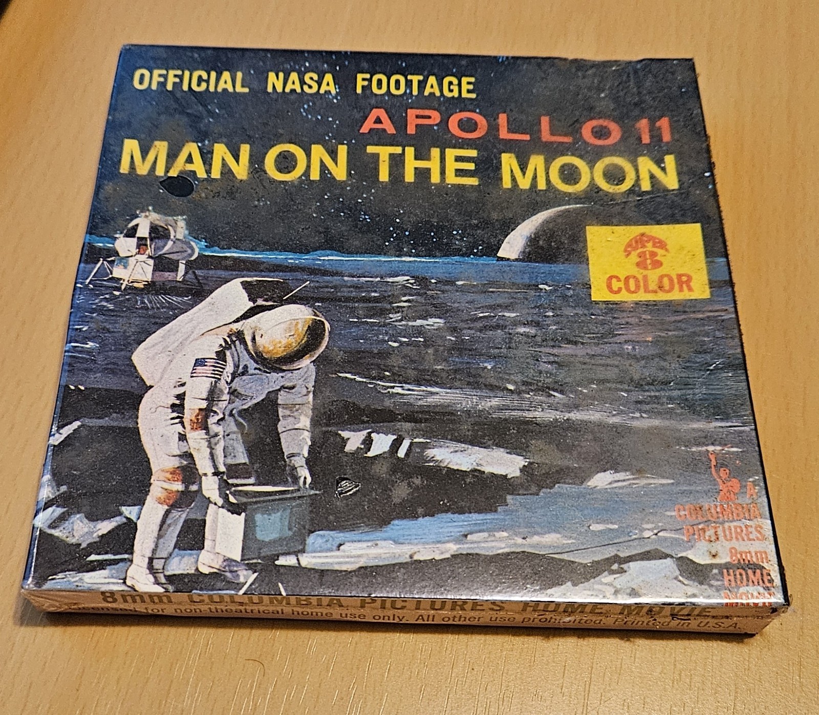 VTG Official APOLLO 11 MAN ON THE MOON Super 8 Film Columbia NASA Color UNOPENED