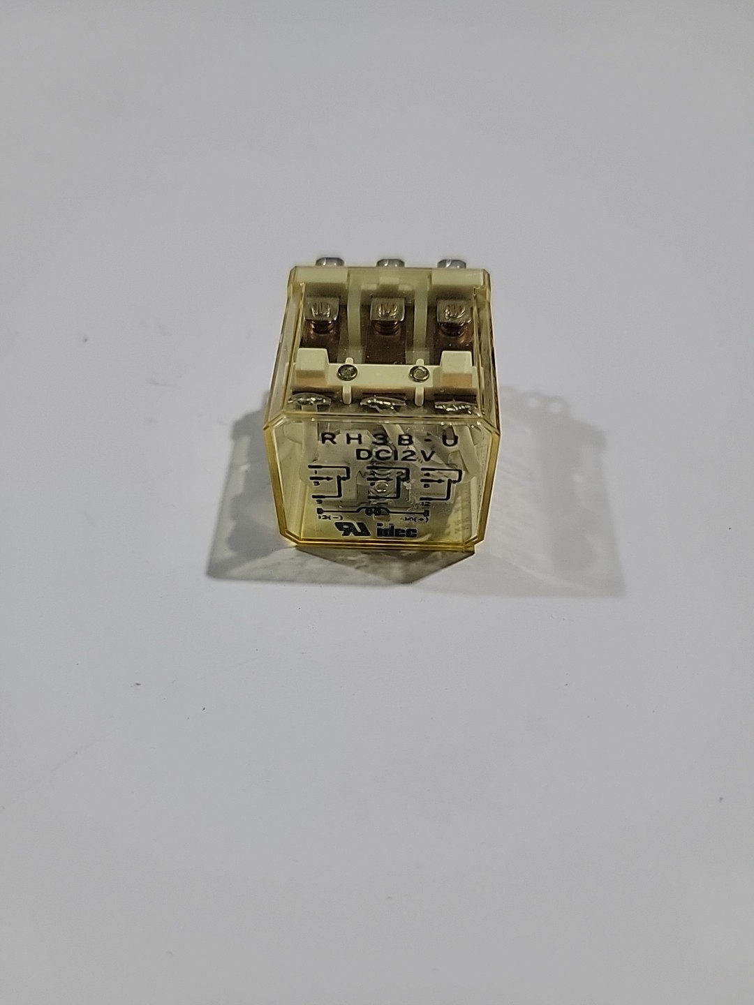 IDEC RH3B-UDC12V / RH3BUDC12V (BRAND NEW)