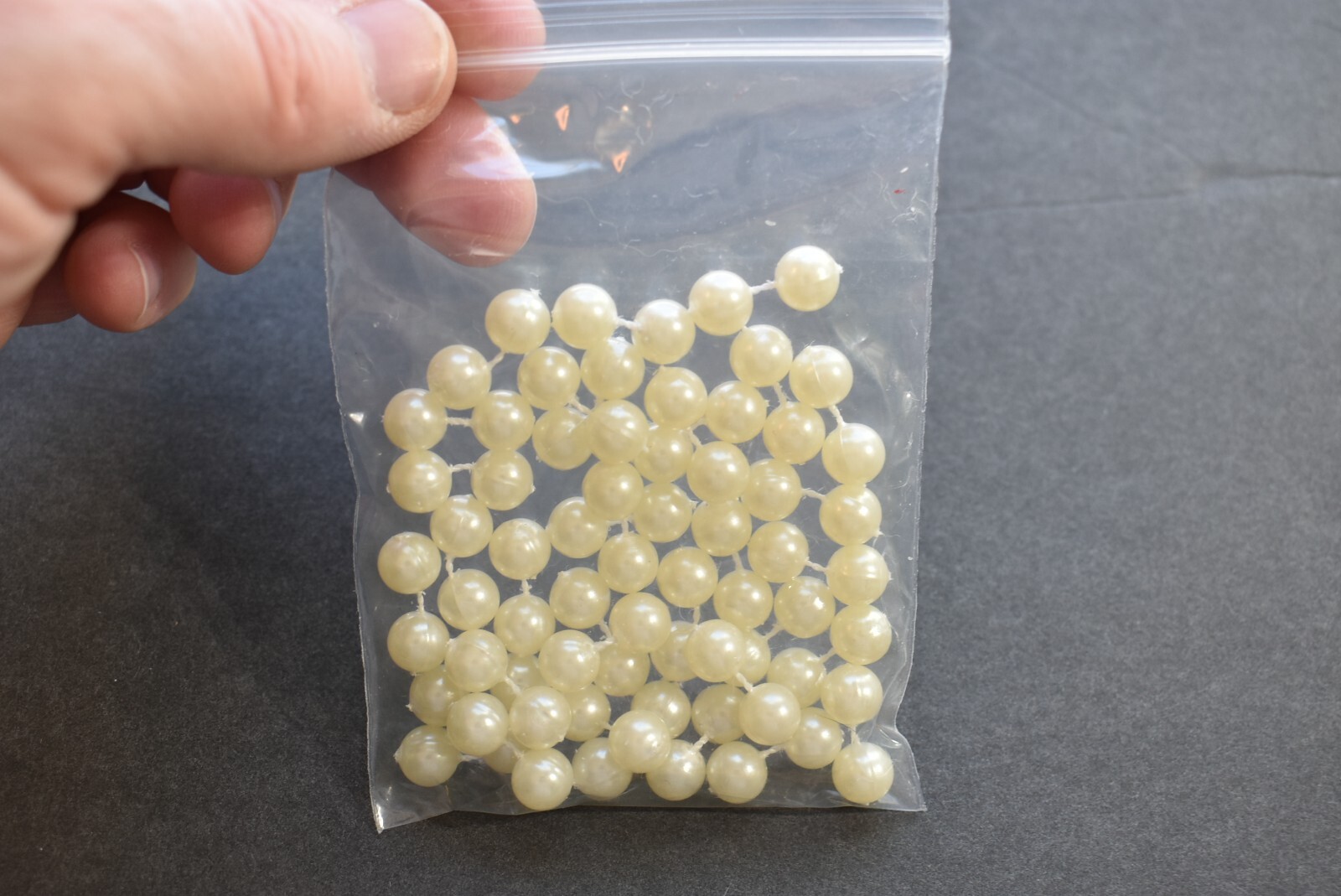 30 Large 1/4" BEIGE Plastic Mono Eyes for Fly Tying