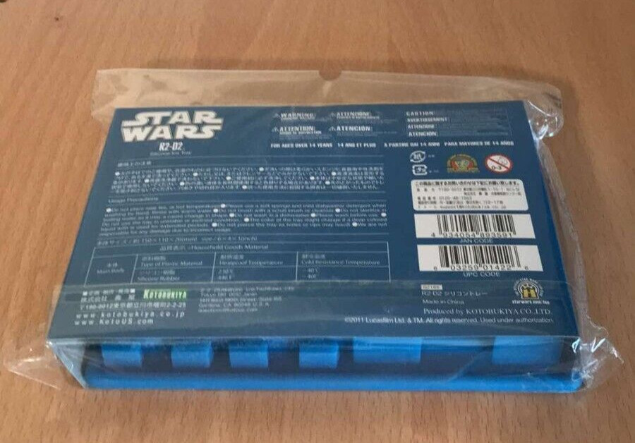 Star Wars: R2-D2 Silicone Ice Cube Tray *NEW*