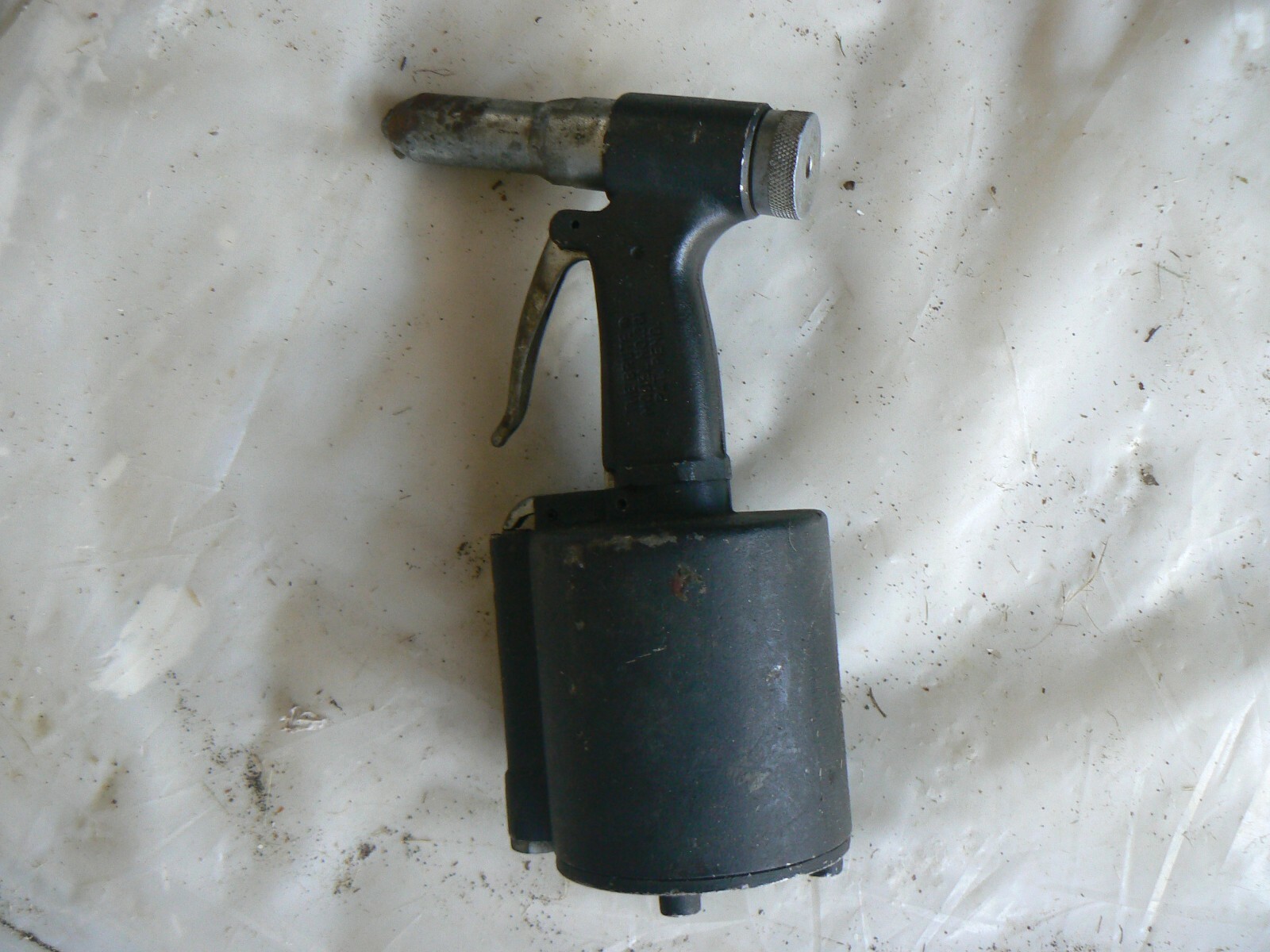 air riveter