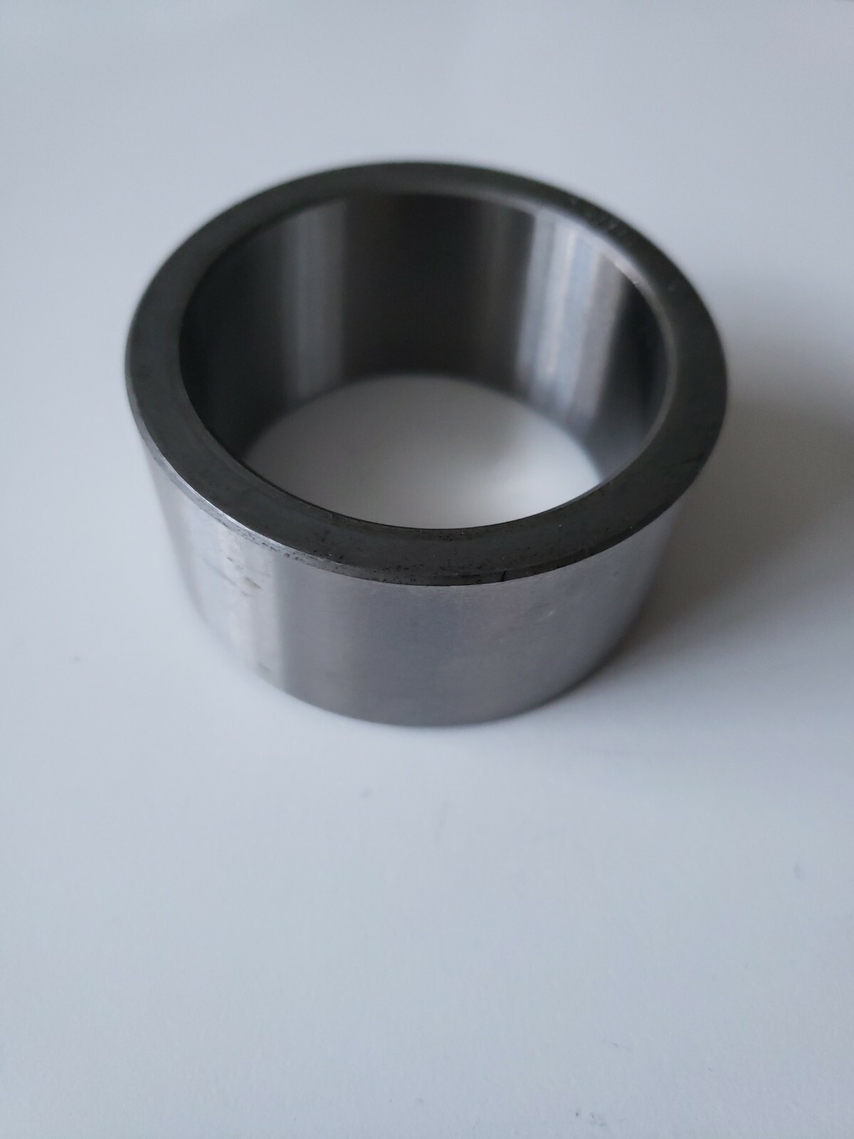 7J 5561 CAT Bushing