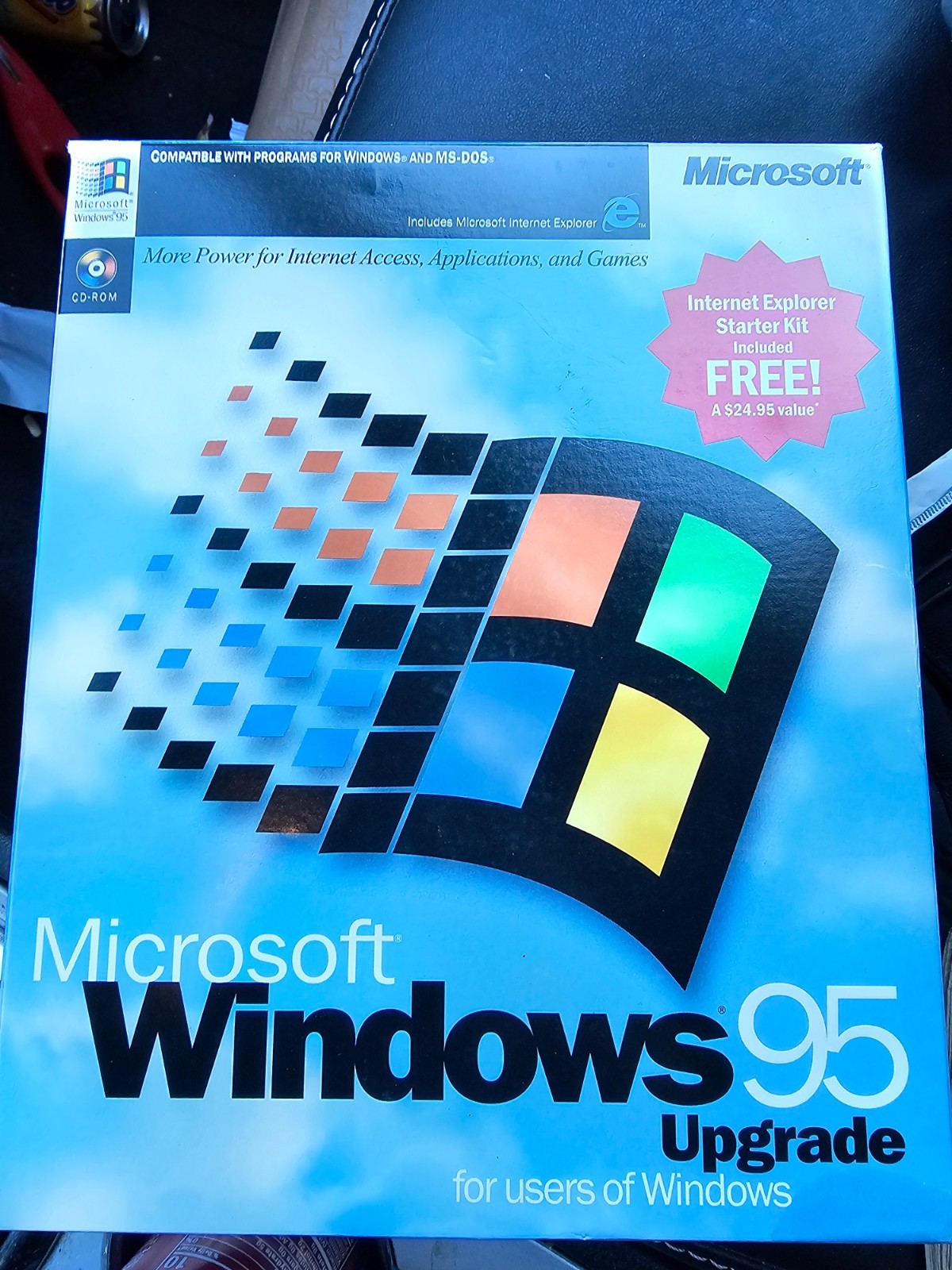 Microsoft Windows 95 Upgrade _ CD-ROM