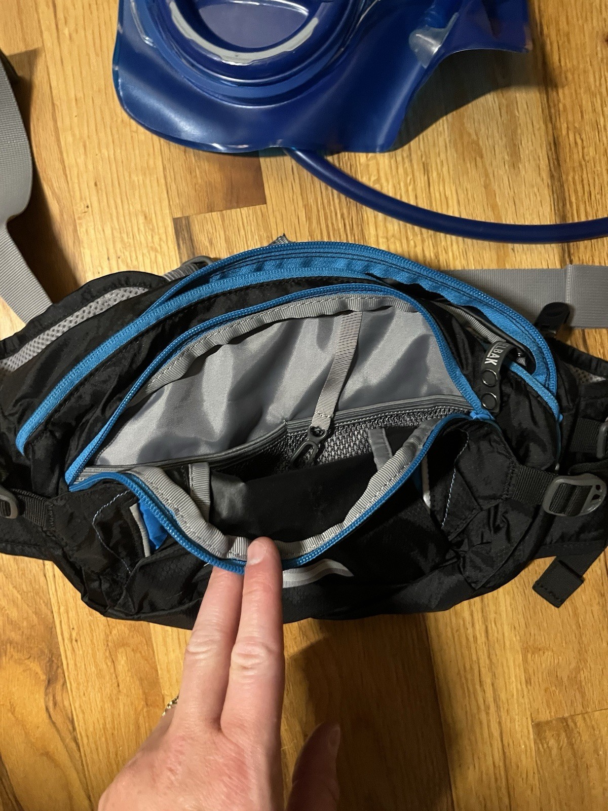 CamelBak Hydration Waistpack Flash Flo LR 1.5L, W/ Bladder -