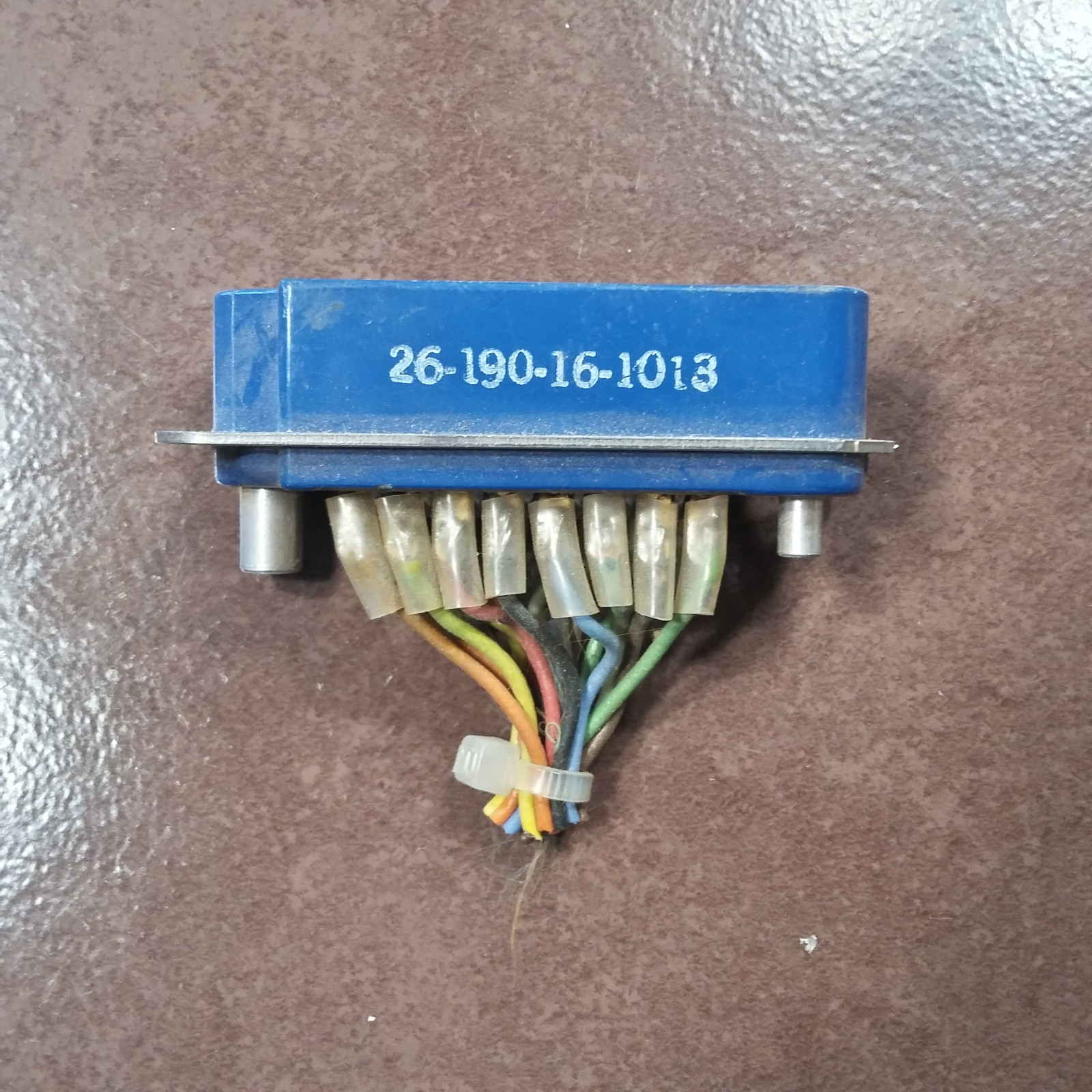 Amphenol 26-190-16-1013 Connector