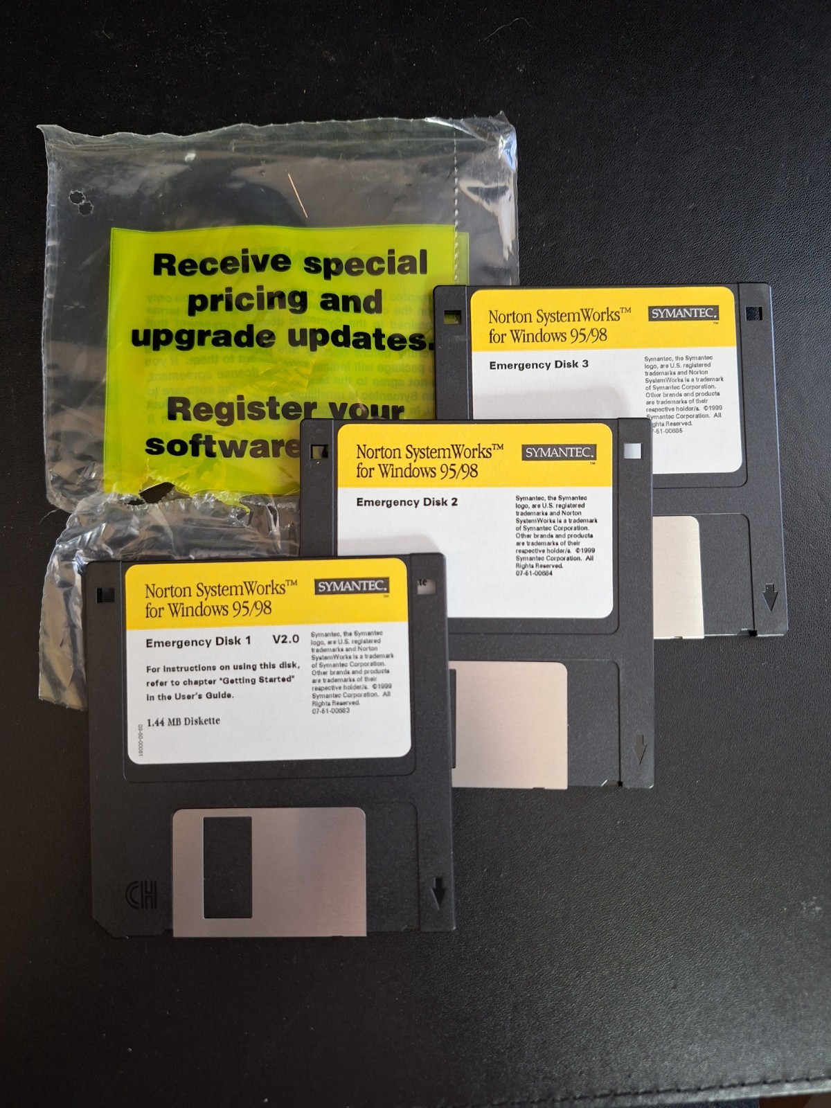 Symantec Norton SystemWorks Version 2.0 Standard Retail, Win95/Win98, Complete