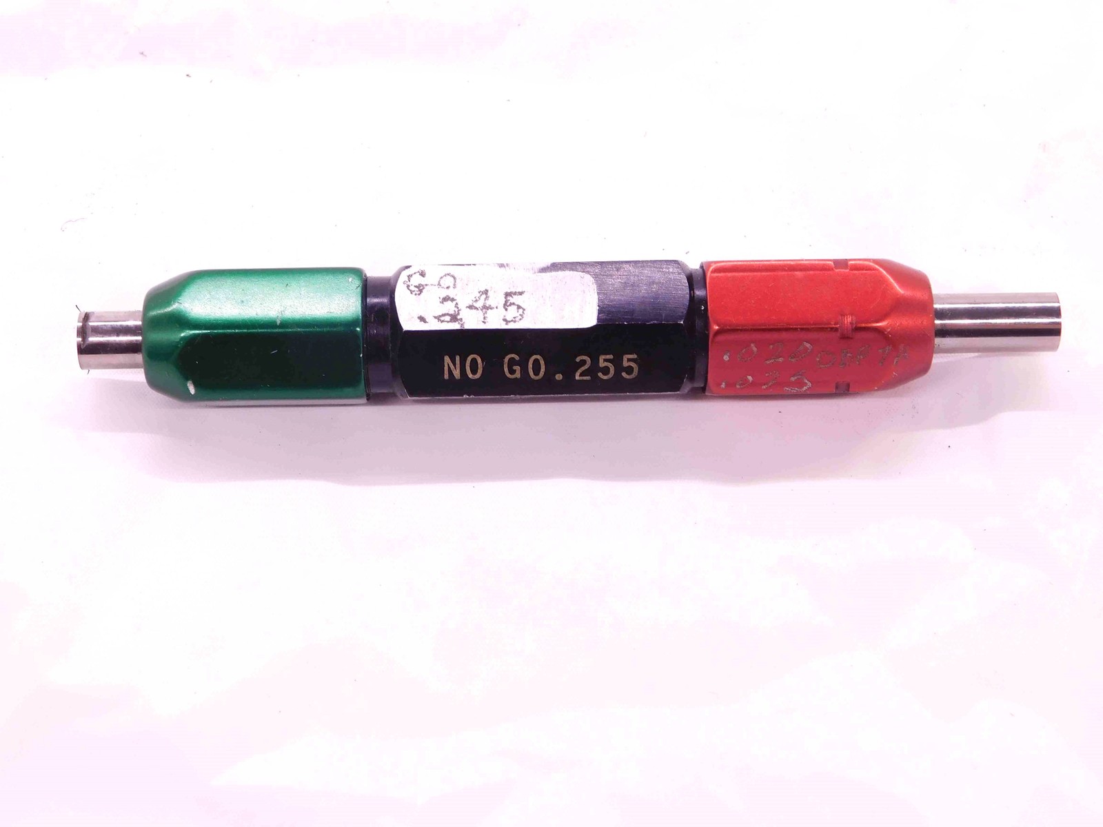 .2450 & .2550 PIN PLUG GAGE GO NO GO .2500 -.0050 1/4 6.223 mm .245 .255 CHECK