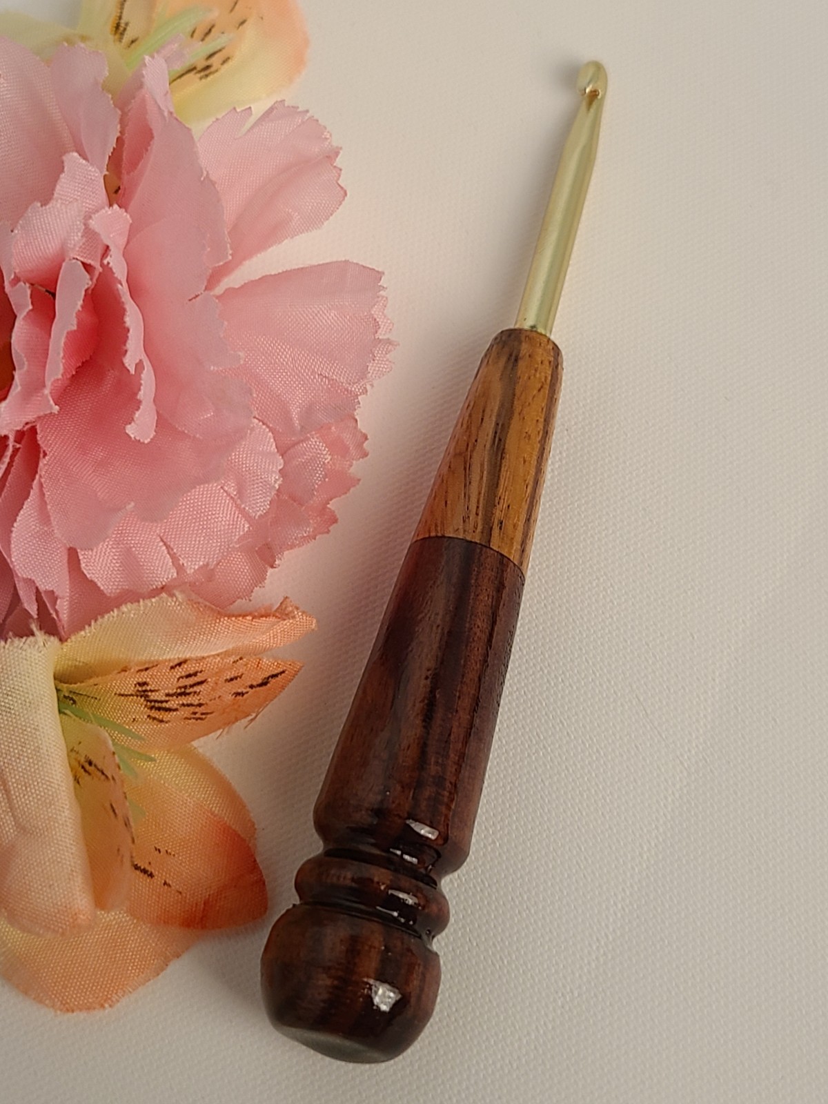 BOLIVIAN ROSEWOOD /ZEBRAWOOD handmade 5 mm EXOTIC WOOD crochet hook ERGONOMIC