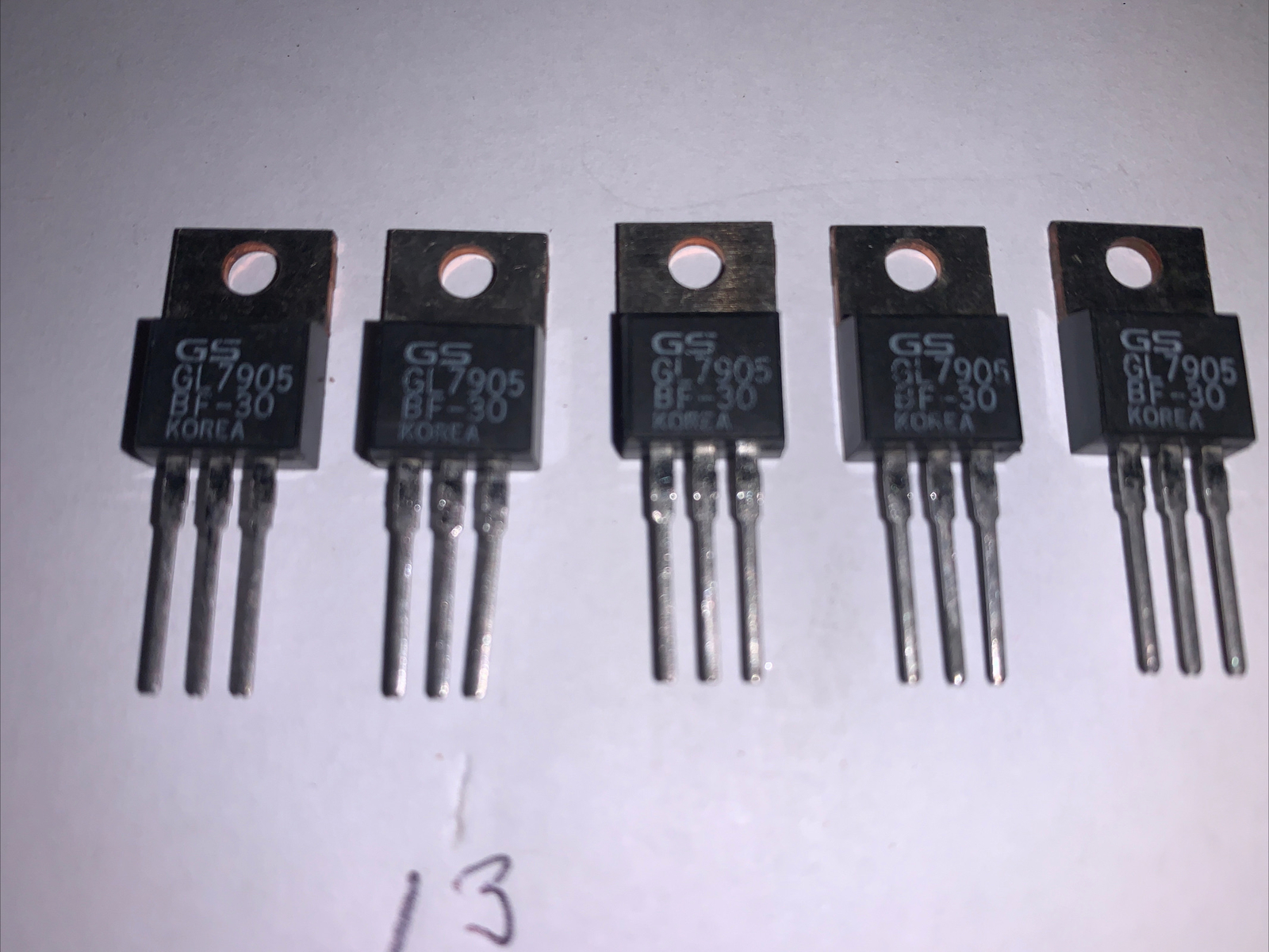GS GL7905 - 5 Volt Regulator - 1 Amp New 5 Pack