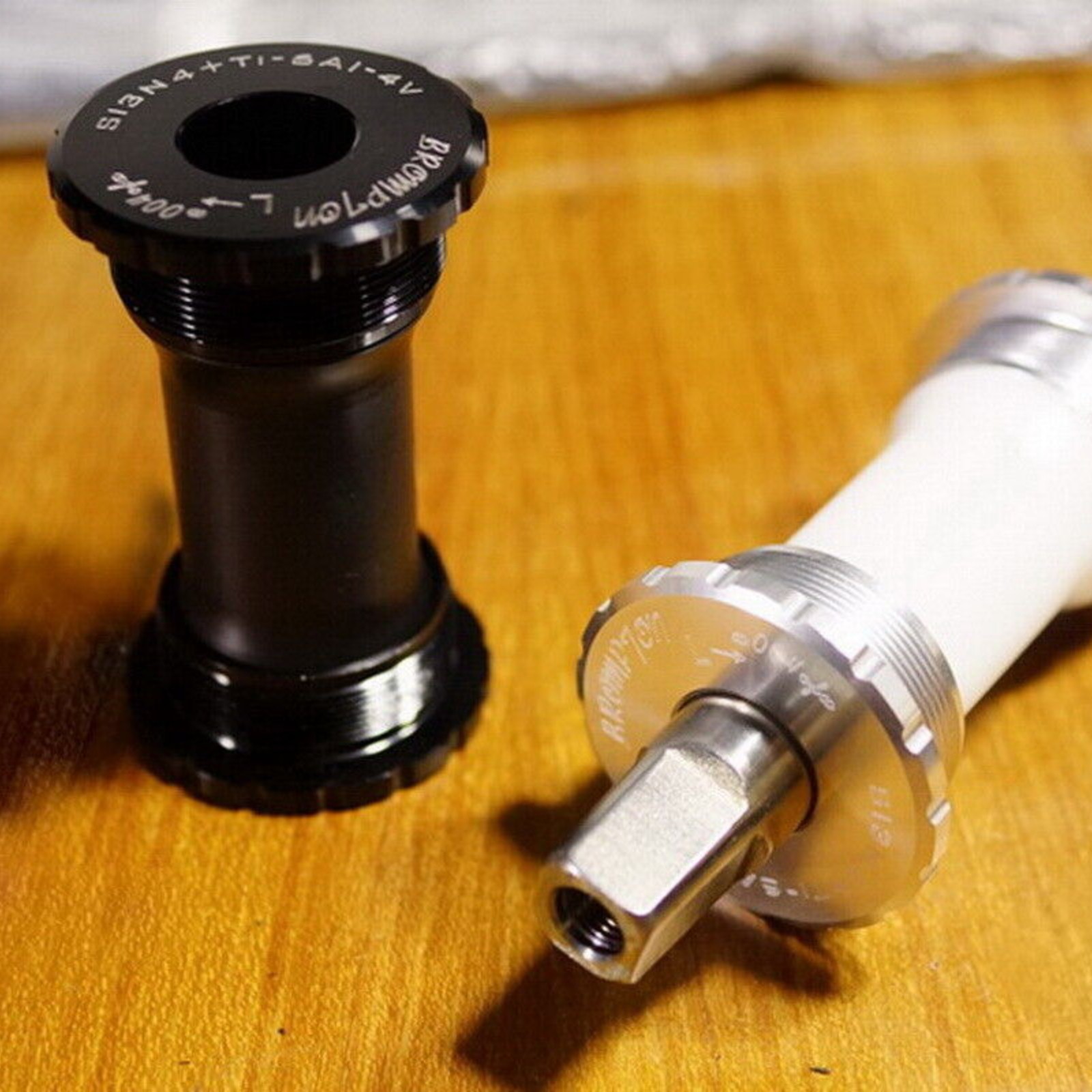 Titanium Axle Ceramic BSA 119L Square Taper bottom bracket for brompton Gold