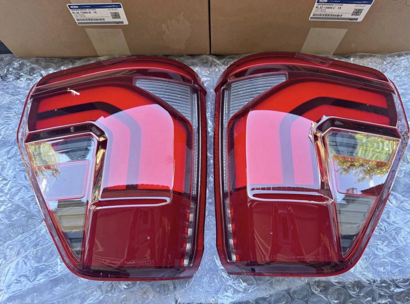 OEM 2024-2025 Ford F150 Left & Right LED Tail Light Set RL34-13B505-B / 04-B