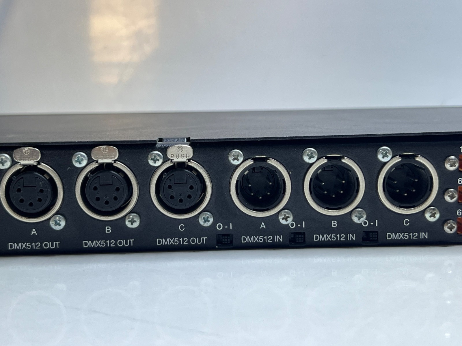 Leviton Network Protocol Convertor NPOXP-00R