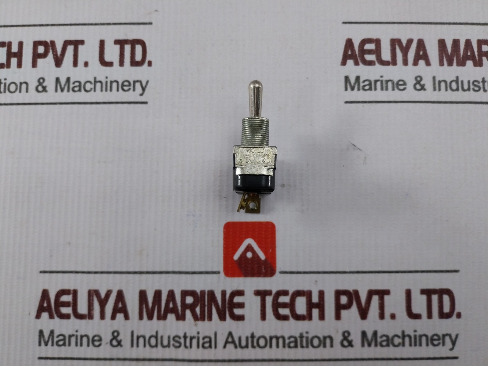 MCGILL 0090-0001 Toggle Switch 20A 250VAC