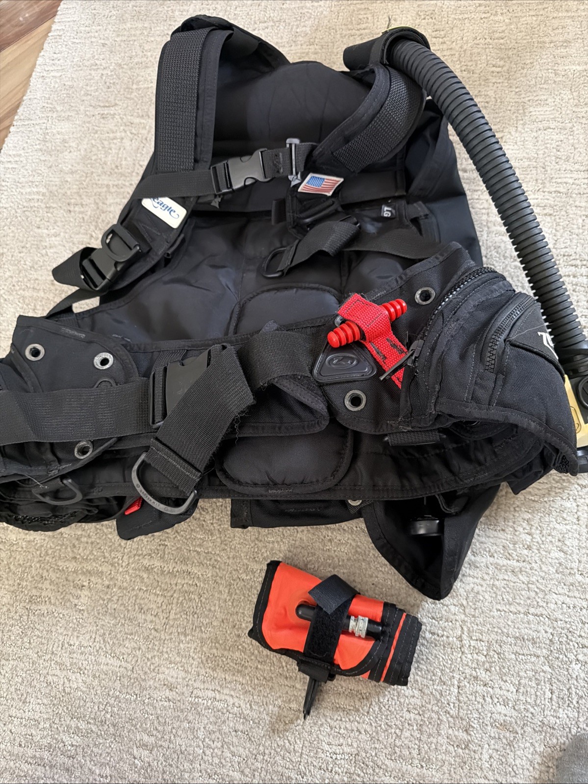 Zeagle Escape Large Diving BCD Buoyancy Vest w/ Attachments