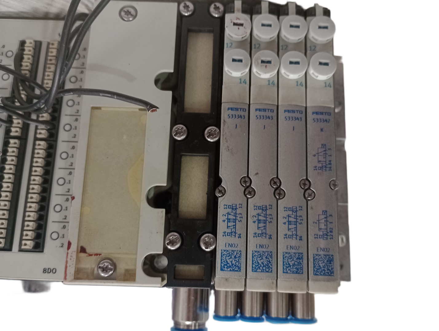 Festo pneumatic controller