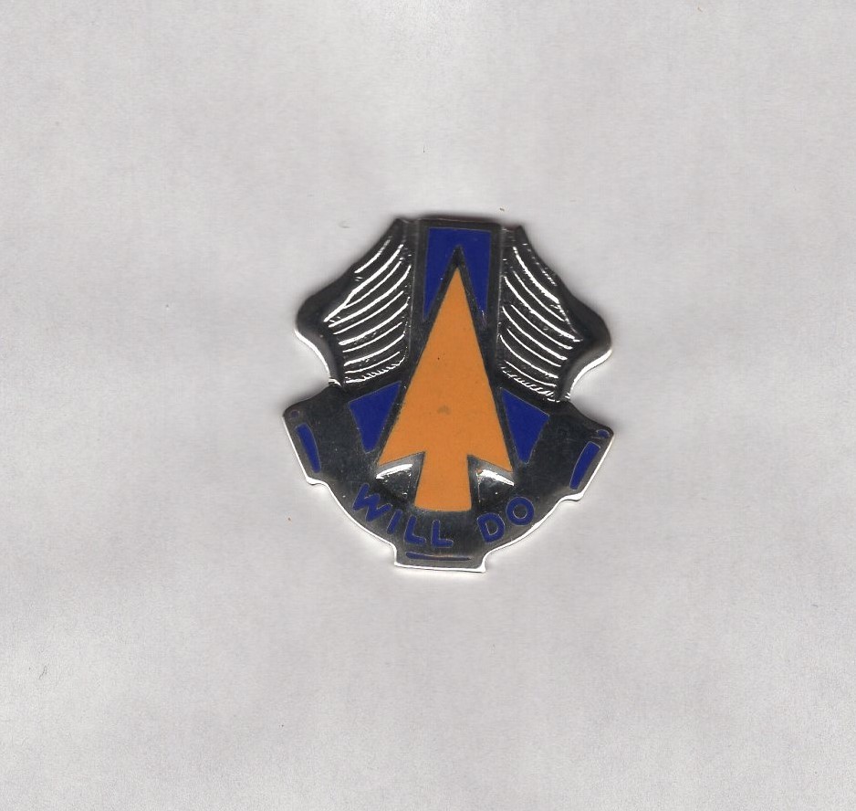 US Army 10th Aviation Battalion crest DUI clutchback c/b badge G-23