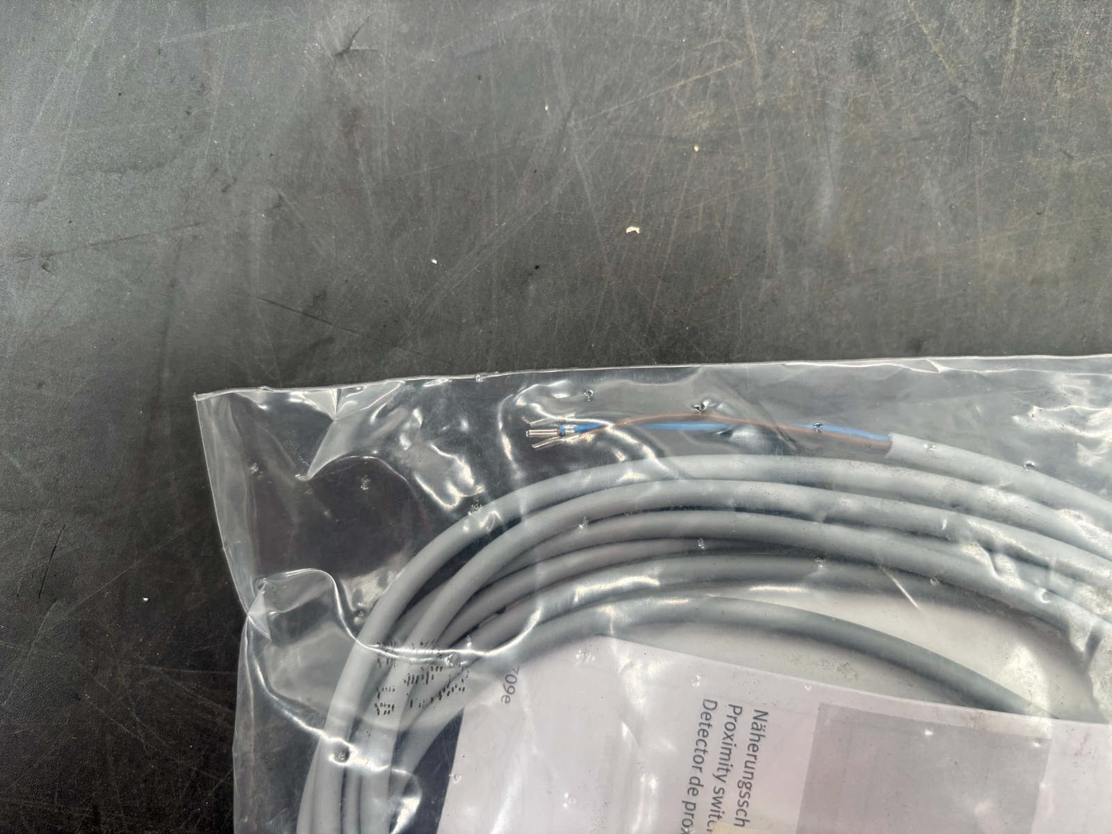Festo SMTO-4U-PS-K-LED-24 Proximity Sensor