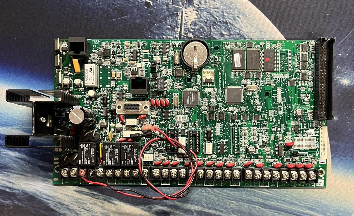 DMP XR500N Alarm Security Panel