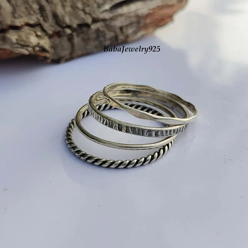 Hammered Stacking Band in Sterling Silver Ring~ Stacking Midi Ring~ Rin All size