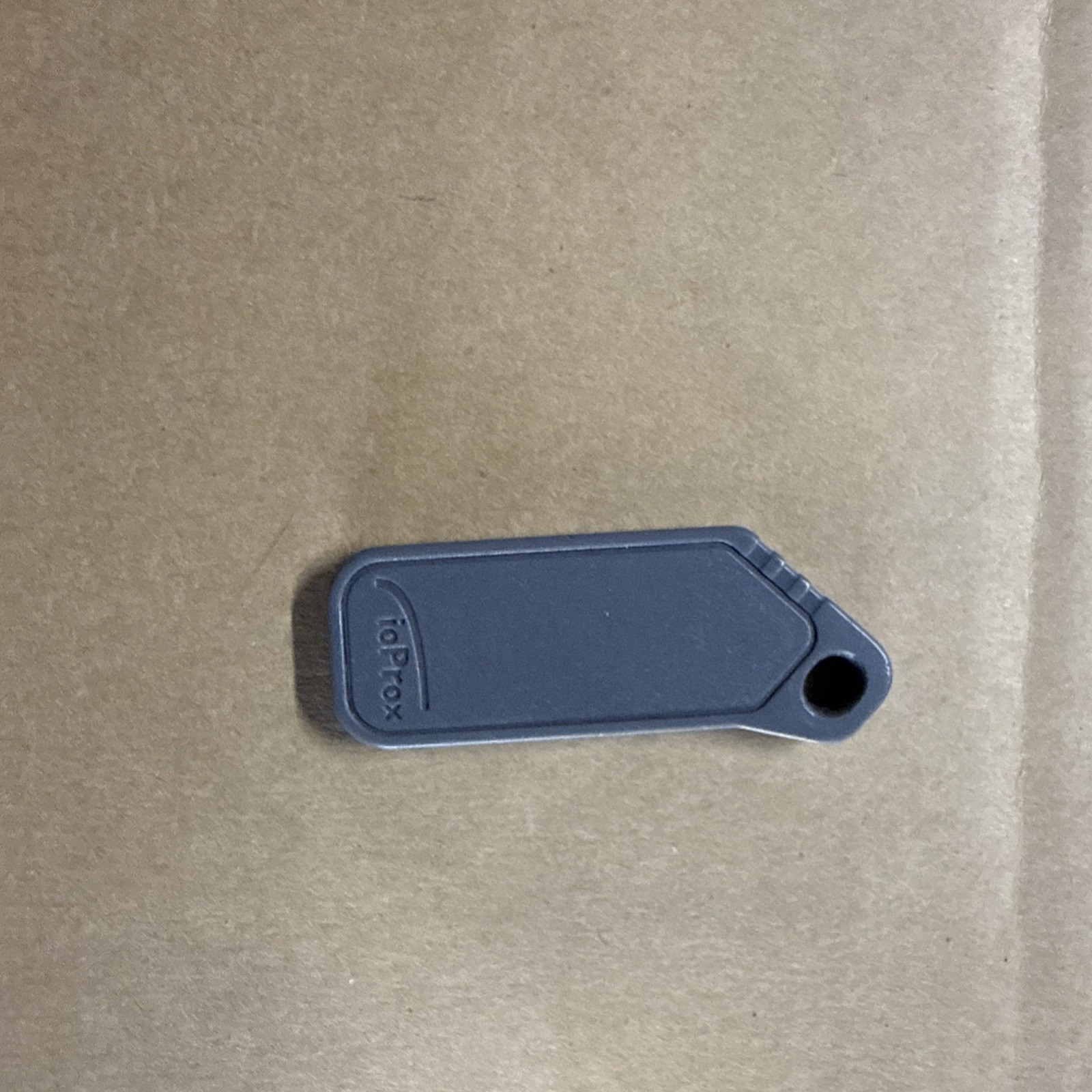 Kantech ioProx P40KEY XSF/26bit Proximity Keyfob Keytab Sensormatic
