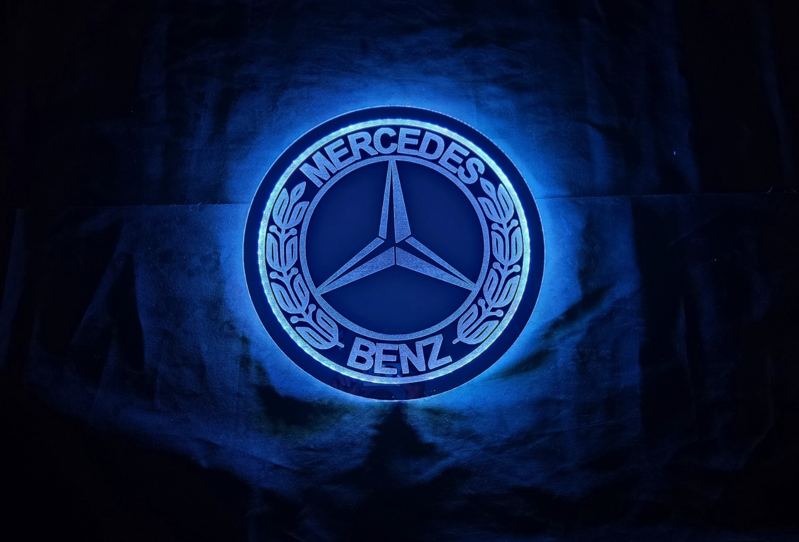 Led mirrow MERCEDES BENZ truck for the rear wall of the cabin