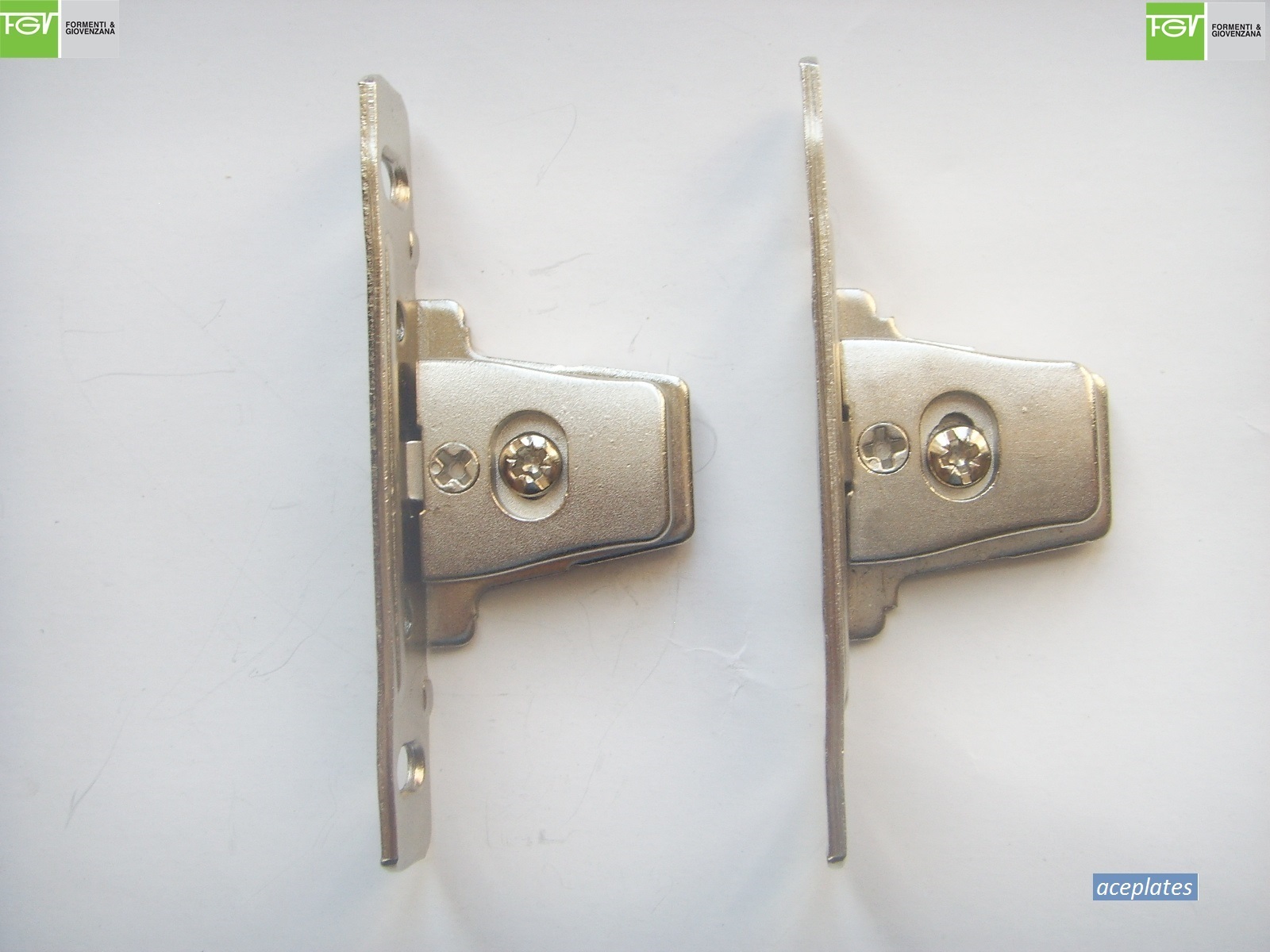 Kitchen Drawer Front Fixing Brackets used by Howdens /MFI /Ikea / B&Q / Wren etc