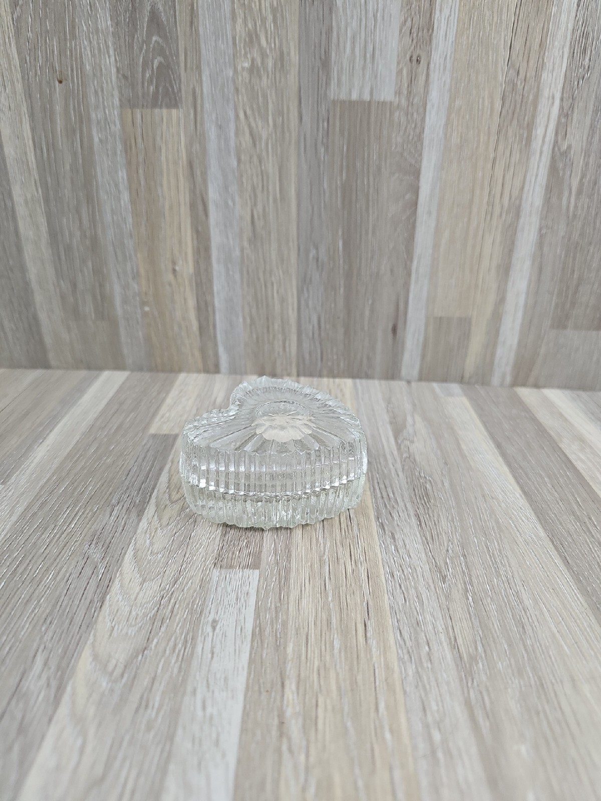Alco Crystal Heart Box ~ 2½ Inch