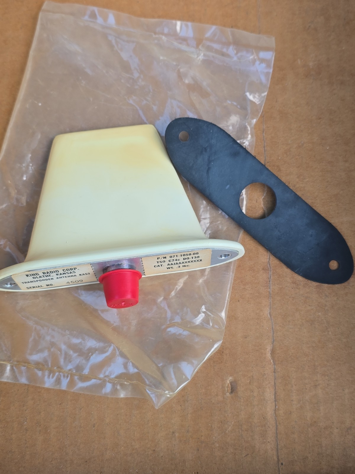 King Radio Corp Antenna 071-1058-00 NOS
