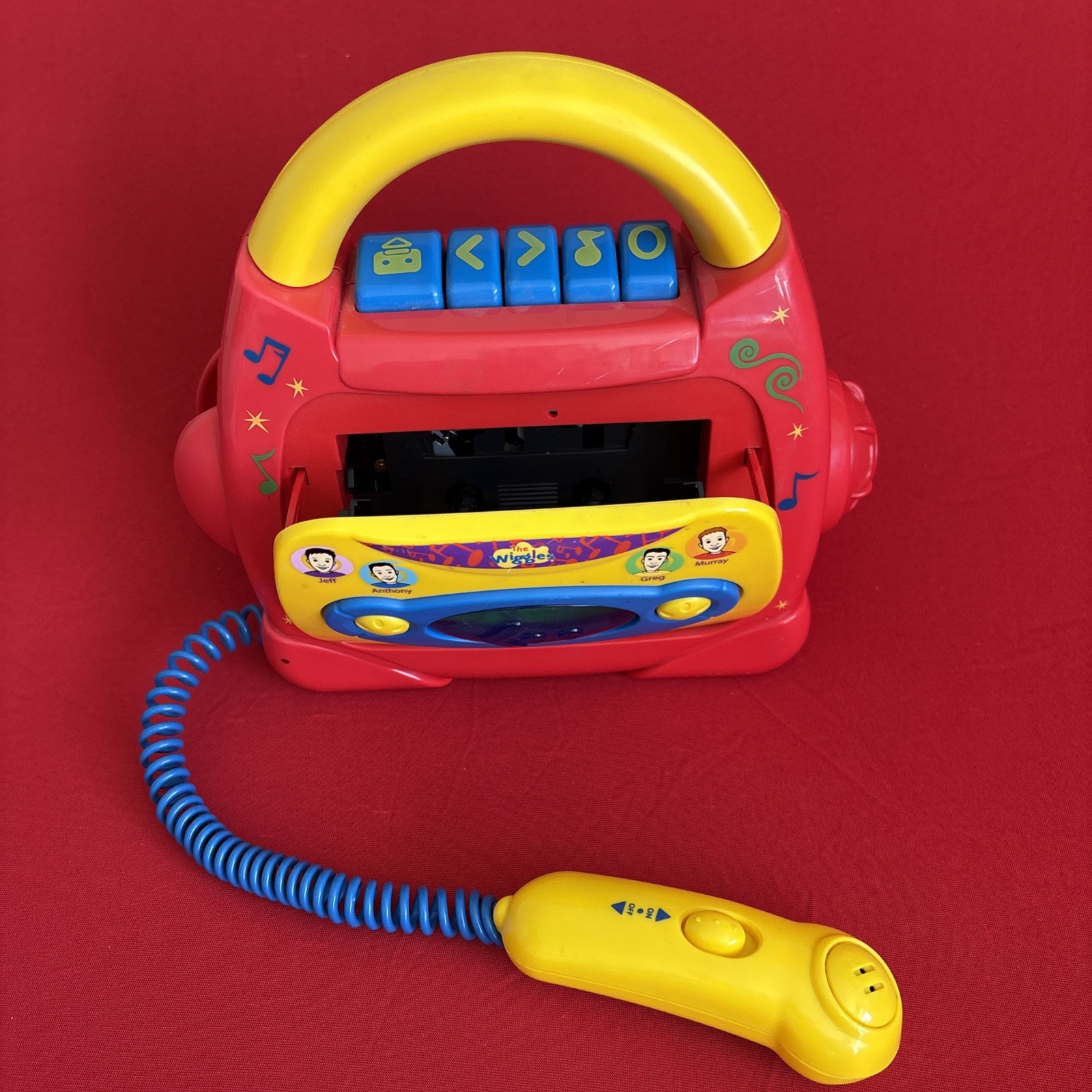 🔥 THE WIGGLES 2004 CASSETTE RECORDER WITH SING-A-LONG “MISNBACK” WORKS FINE