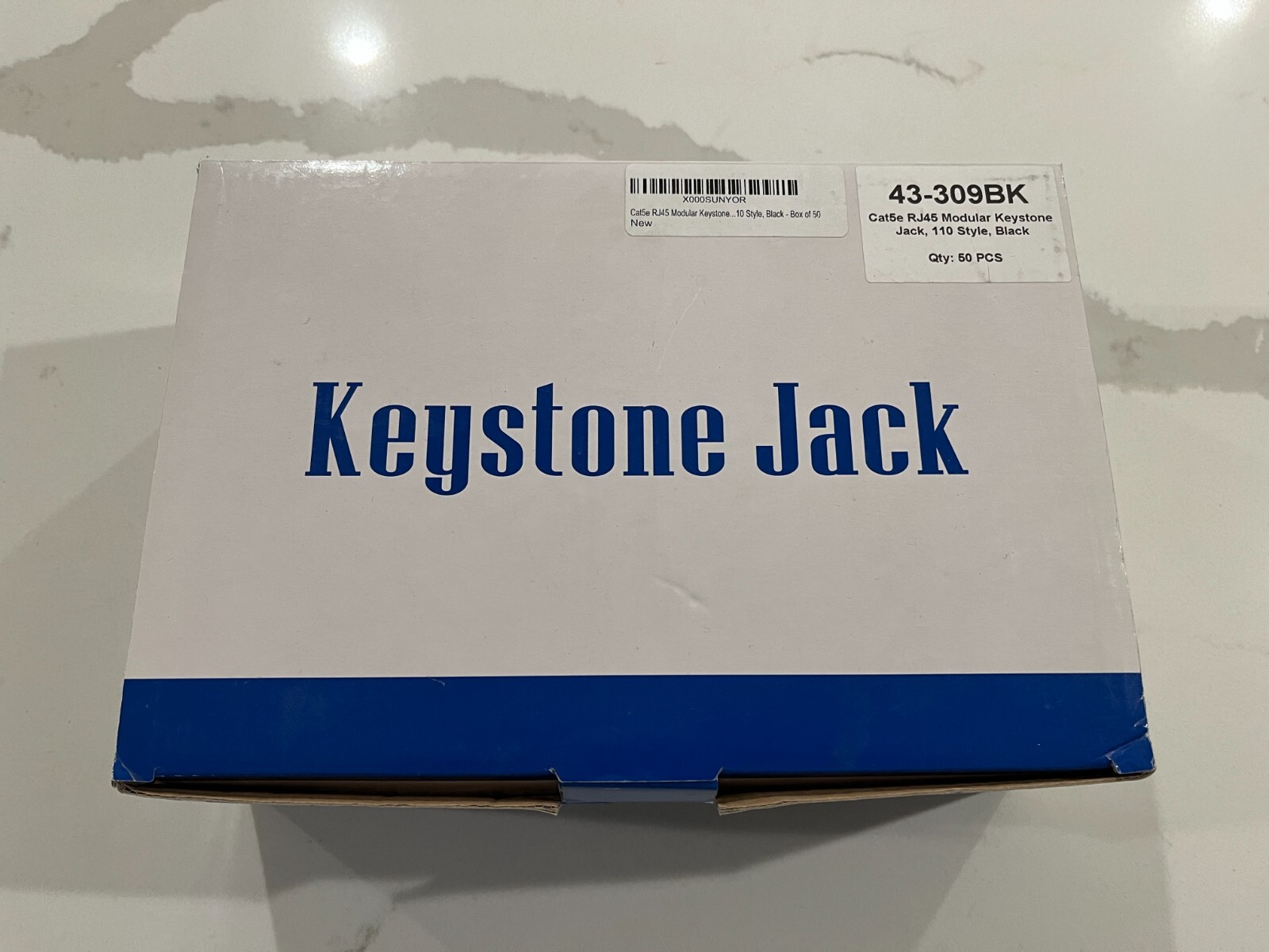 Lot of 34  - CAT5e RJ45 110 Punch Down Keystone Modular Snap-In Jacks - Blk/Ylw