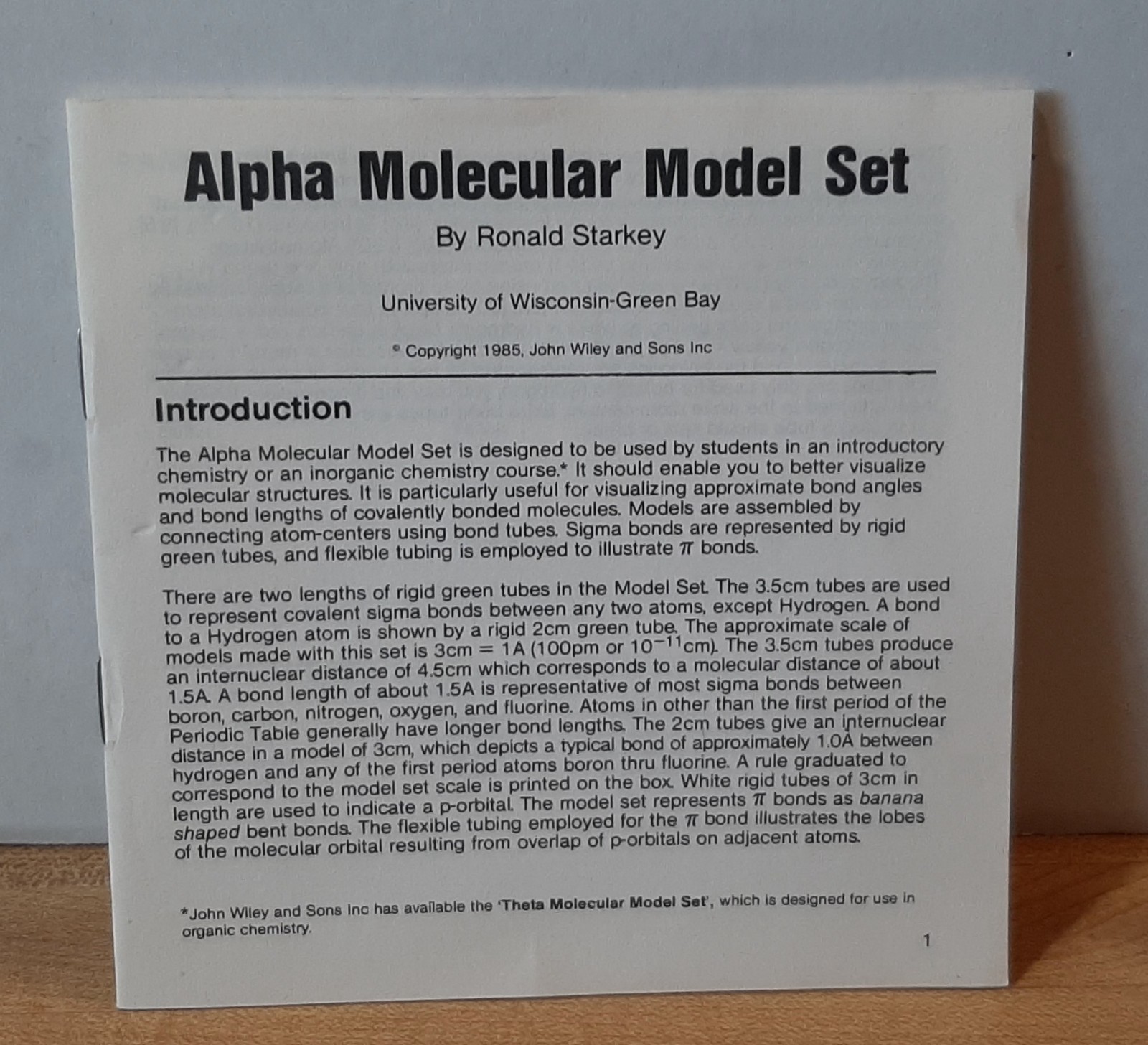 Vintage Alpha Molecular Model Set With Instruction Book 1985