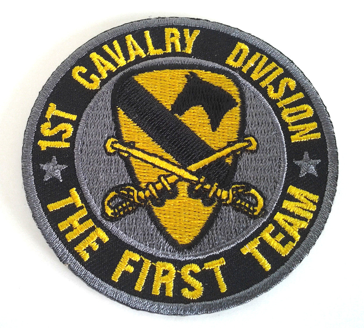 1ST CAVALRY DIVISION THE FIRST TEAM (3") US ARMY Military Patch P5117  E