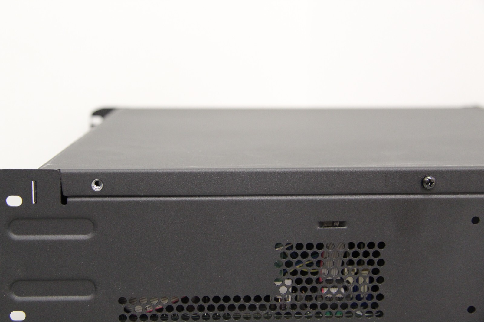 QSC Q-SYS I/O Frame 8s Integrated System Platform Shell No Cards