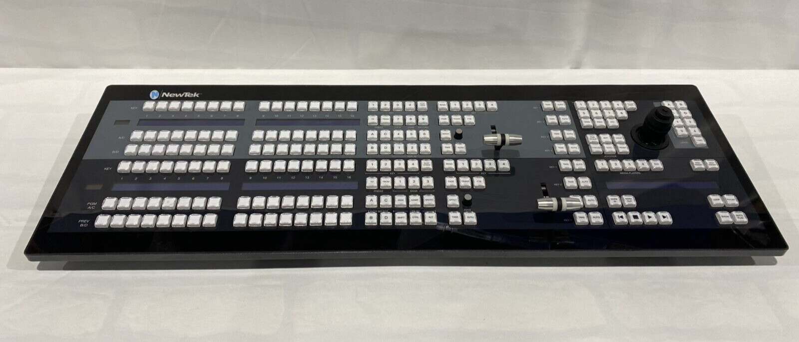 Newtek TriCaster TC1 2-Stripe Control Panel