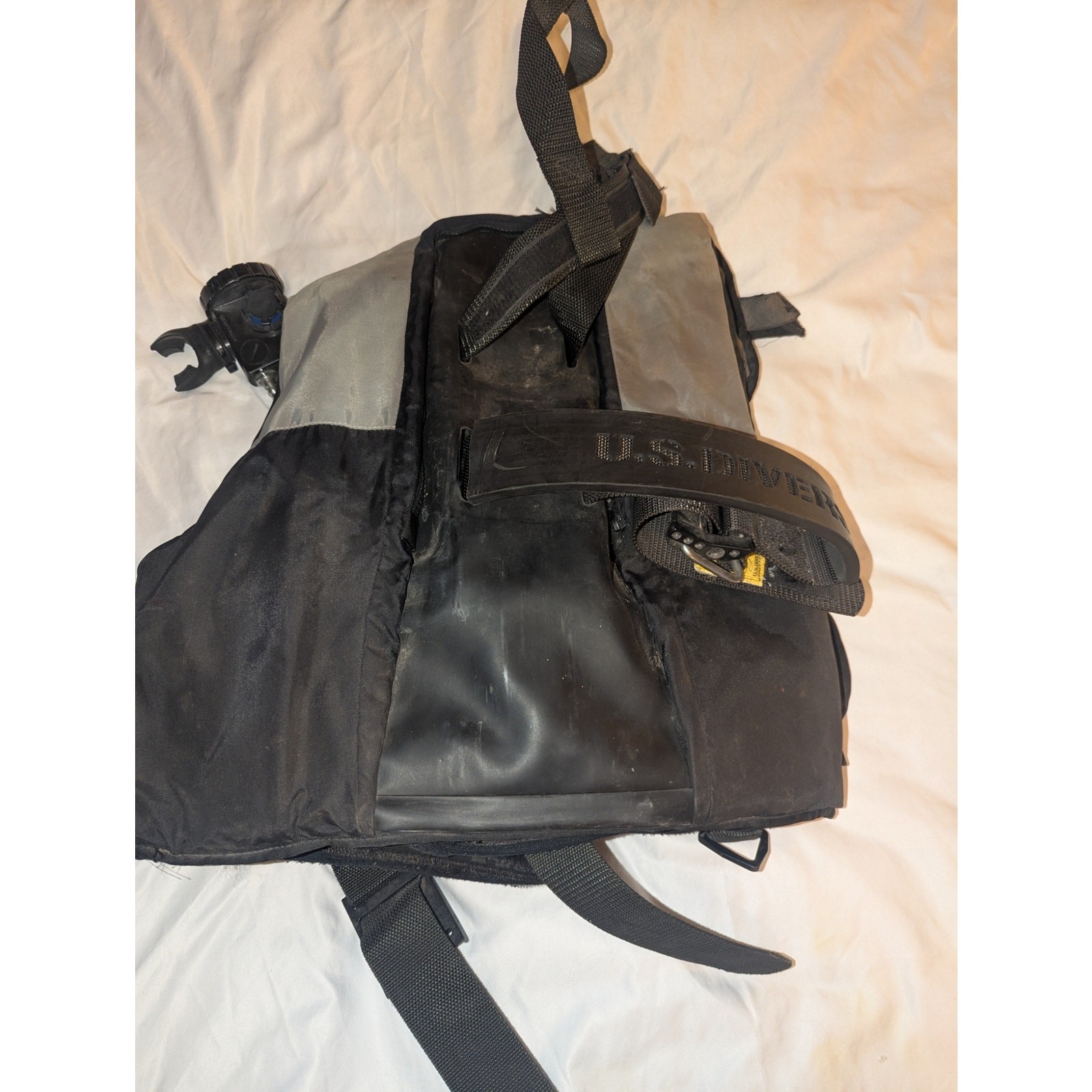 US Divers Aqua-Lung CRUISE Diving Vest Size Medium