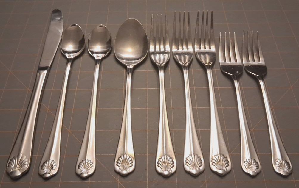 Lot Of 9 Farberware Jubilee Stainless Indonesia Shell Mixed Flatware Piece Lot