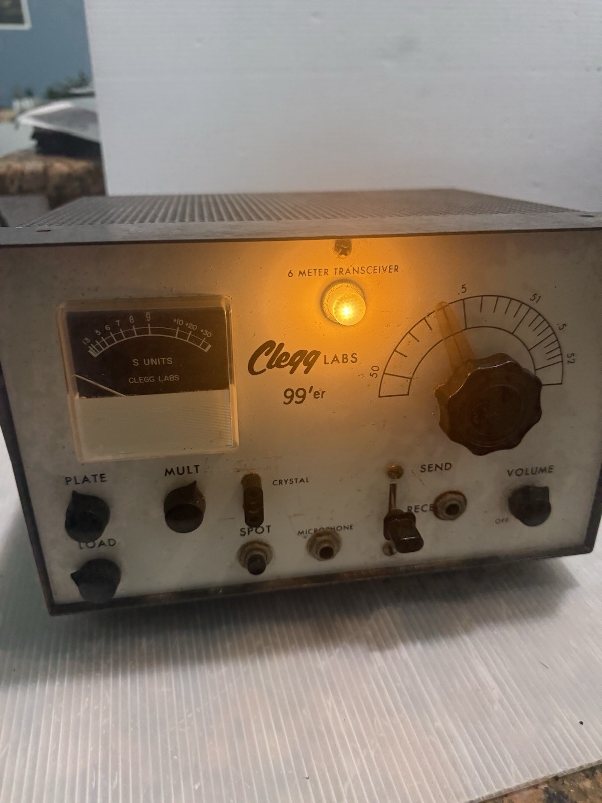 Vintage Clegg 99'er Ham Radio 6 Meter VHF Amateur Radio Transceiver Has Power