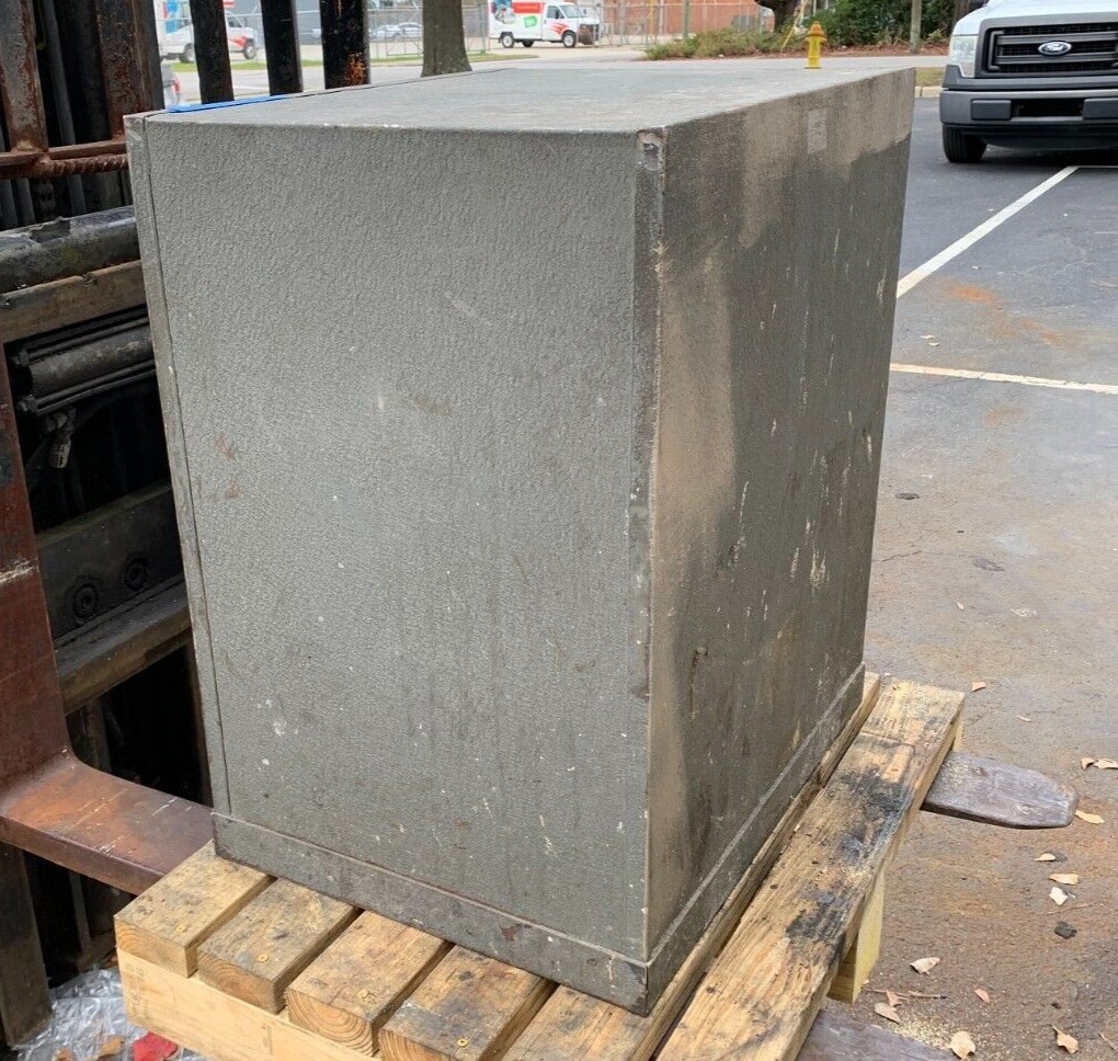 Mosler Safe w/ Combination - Local Pick-up Only