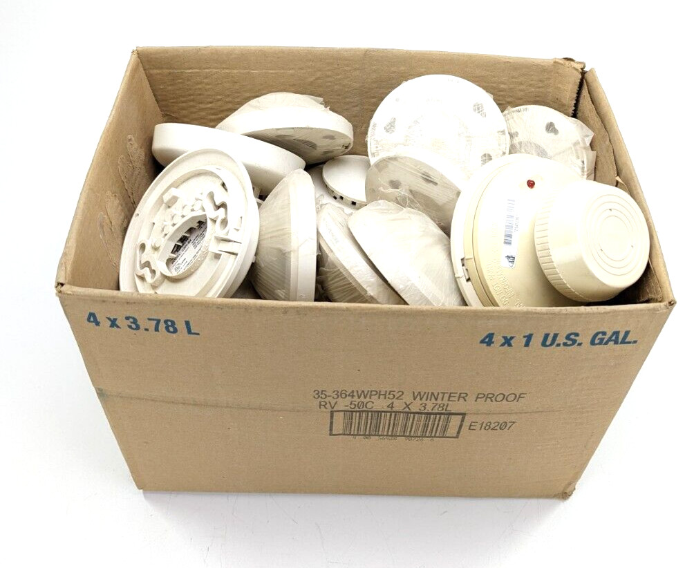 Lot of 30 Smoke Detectors System Sensor 1400A, C2W-BA, ESL 521NC, C2M-PD *USED*