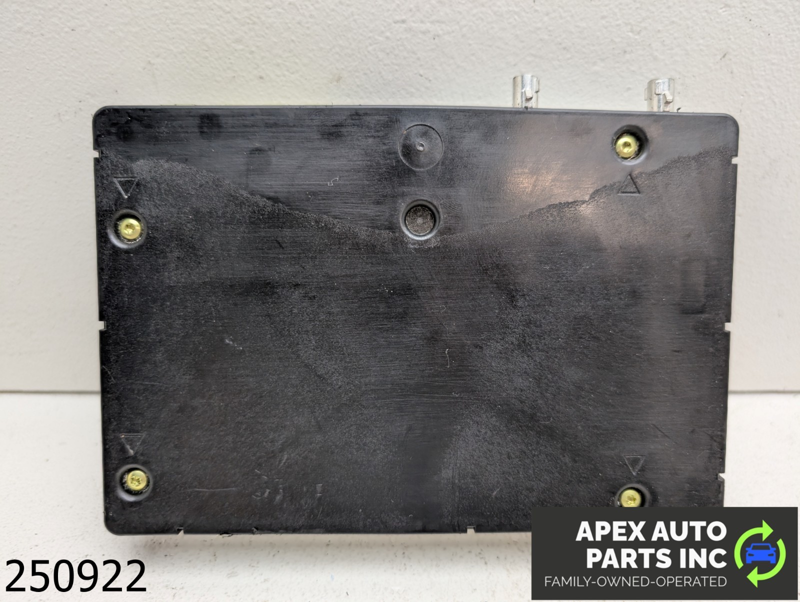 OEM 2018-2021 Chevrolet Equinox 1.5L Communication Control Module