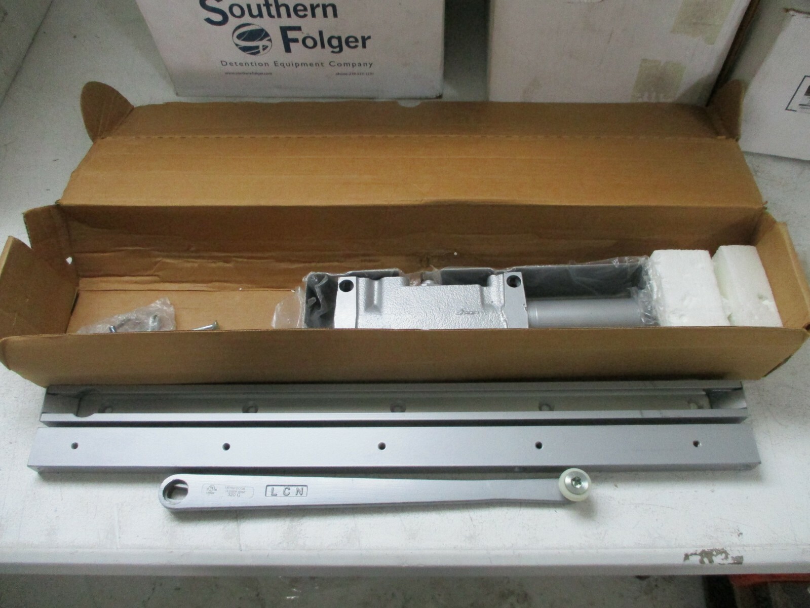 NEW LCN SECURITY DOOR CLOSER MODEL 4514T FP LH TORX ALUM SMOOTHEE