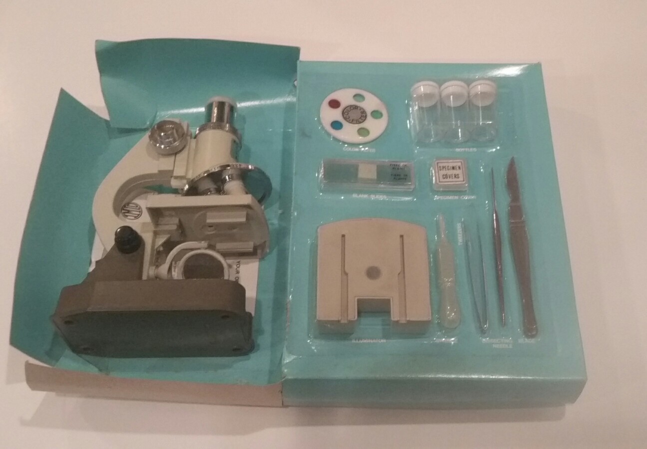 Imco 29 Piece Microscope Lab Kit, 3 lens turrets, 1980