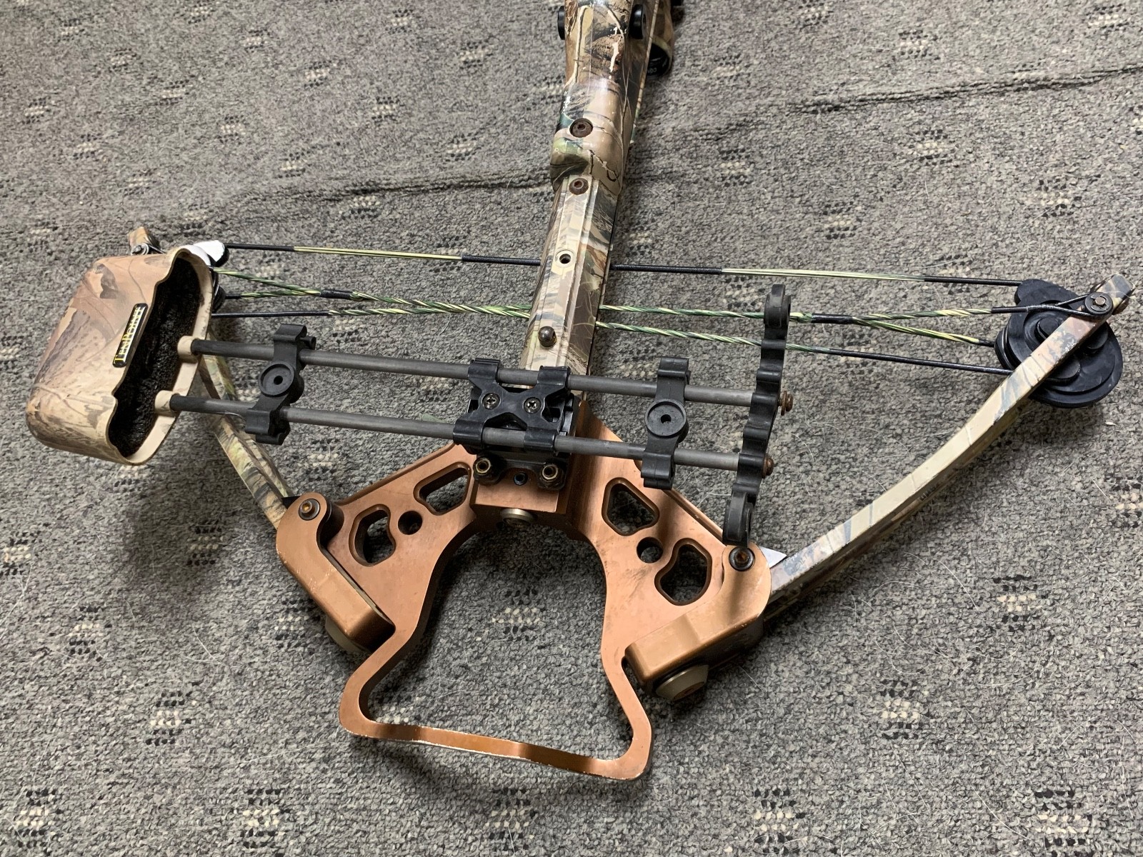 Tenpoint Phantom CLS Crossbow w/ Acu-Draw Cocking Device Scope & Quiver - Nice!