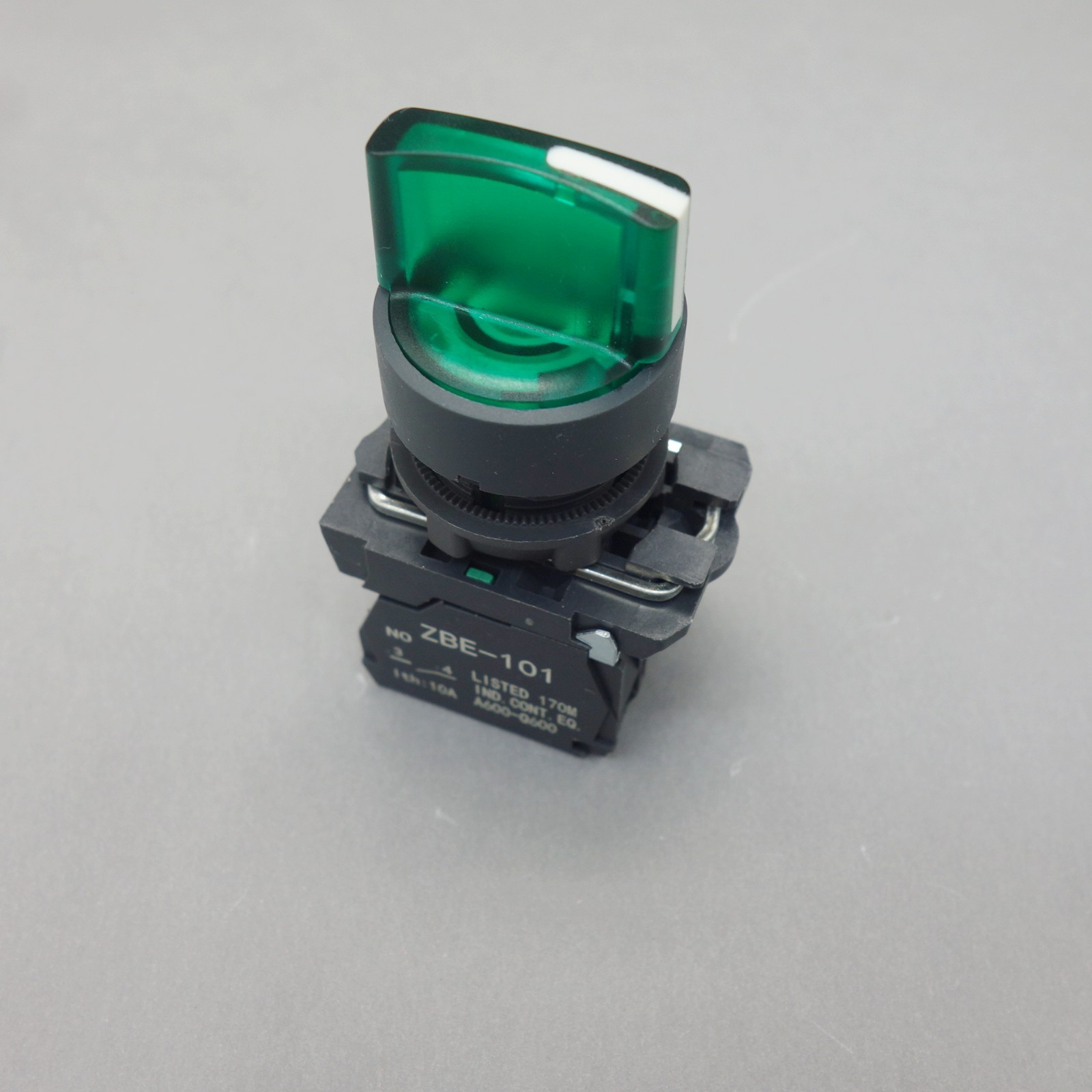 22mm ILLUMINATED Selector switch 3 Position Fits Green XB5AK133G5 120V Maintain